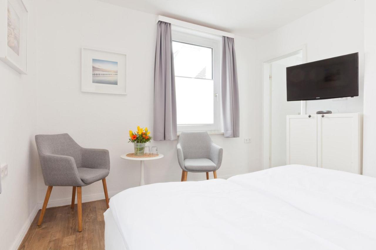 Haus Menno Janssen - Doppelzimmer Norderney Luaran gambar