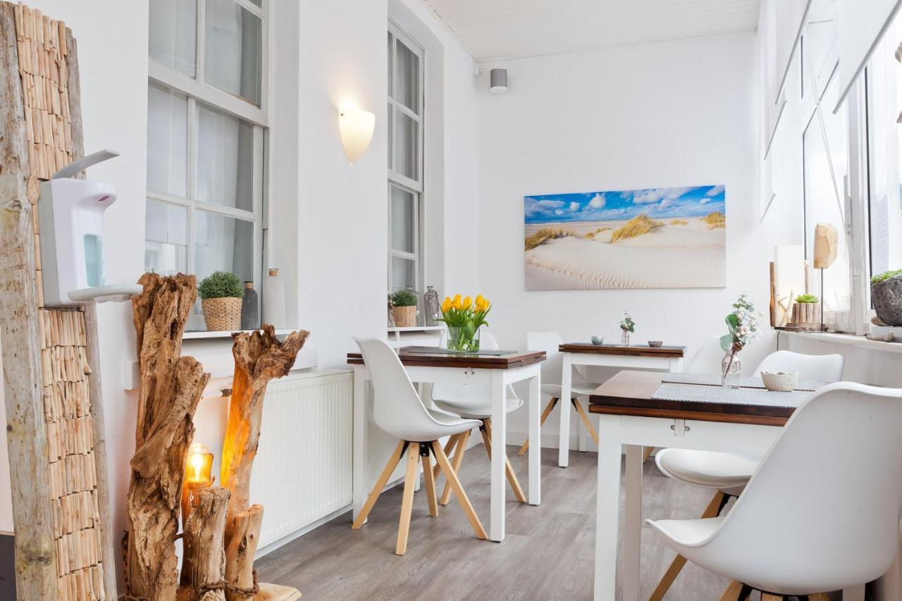 Haus Menno Janssen - Doppelzimmer Norderney Luaran gambar